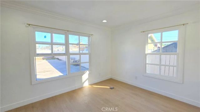 1138 N Park Avenue, Pomona, CA 91768