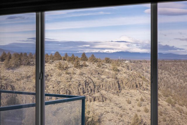 12599 SW Spur Place, Terrebonne, OR 97760