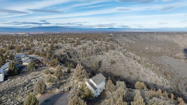 12599 SW Spur Place, Terrebonne, OR 97760