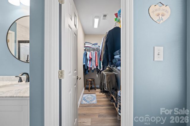 197 Bradford Glyn Drive, Mooresville, NC 28115