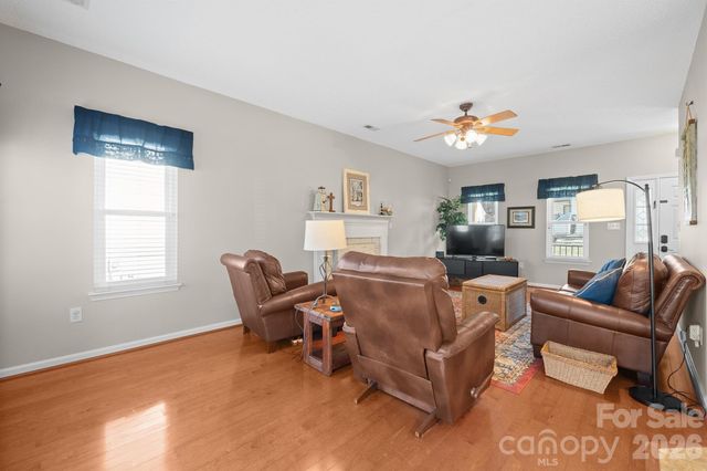 197 Bradford Glyn Drive, Mooresville, NC 28115