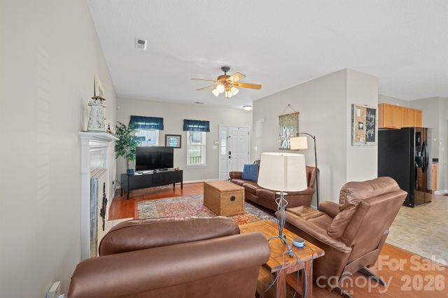 197 Bradford Glyn Drive, Mooresville, NC 28115