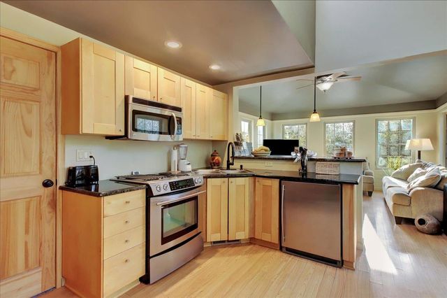 16710 River Ranch Rd, Grass Valley, CA 95949