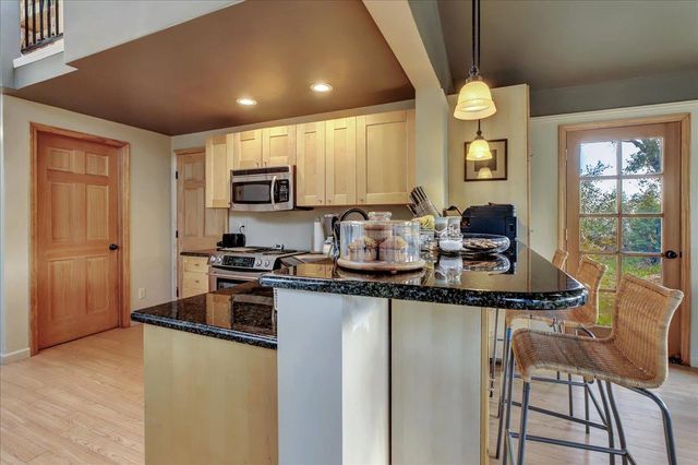 16710 River Ranch Rd, Grass Valley, CA 95949