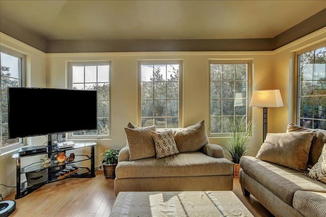 16710 River Ranch Rd, Grass Valley, CA 95949