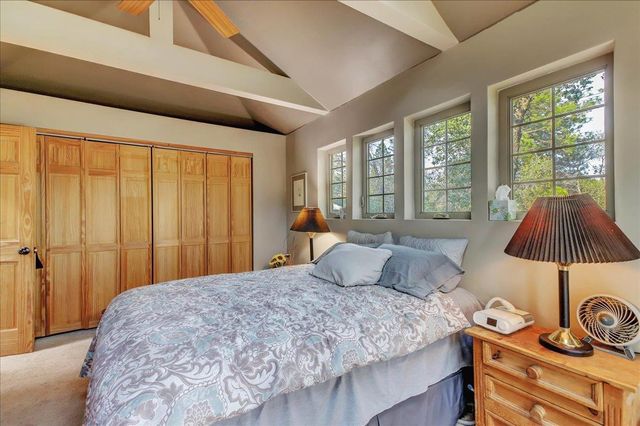 16710 River Ranch Rd, Grass Valley, CA 95949