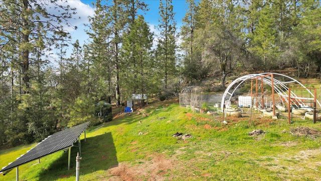 16710 River Ranch Rd, Grass Valley, CA 95949