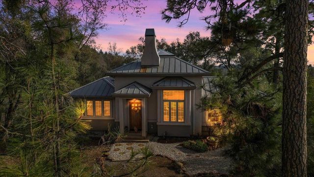 16710 River Ranch Rd, Grass Valley, CA 95949