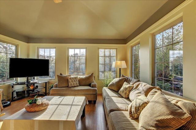 16710 River Ranch Rd, Grass Valley, CA 95949