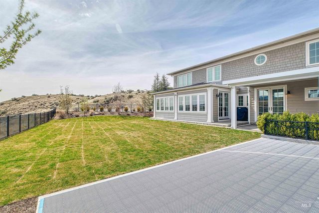 567 W Paso Fino, Boise, ID 83702