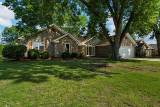 5437 Chatham Woods Court, Columbus, GA 31907