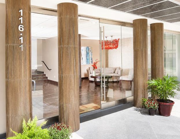 11611 Curzon Rd Apt 3B, New York City, NY 11418