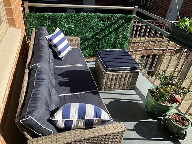 11611 Curzon Rd Apt 3B, New York City, NY 11418