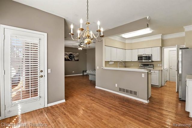 39489 Edgewater Drive, Northville, MI 48168