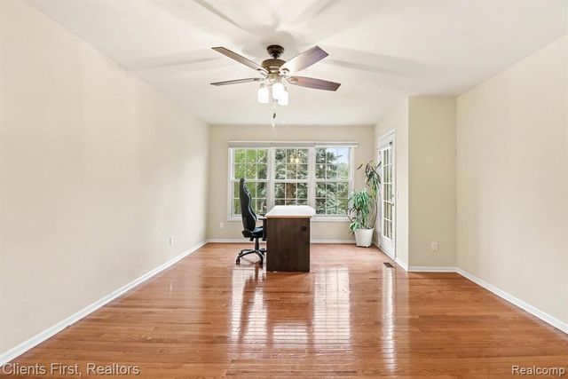 39489 Edgewater Drive, Northville, MI 48168