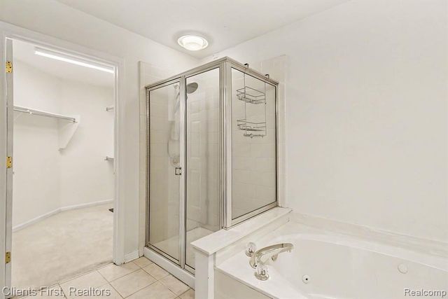 39489 Edgewater Drive, Northville, MI 48168