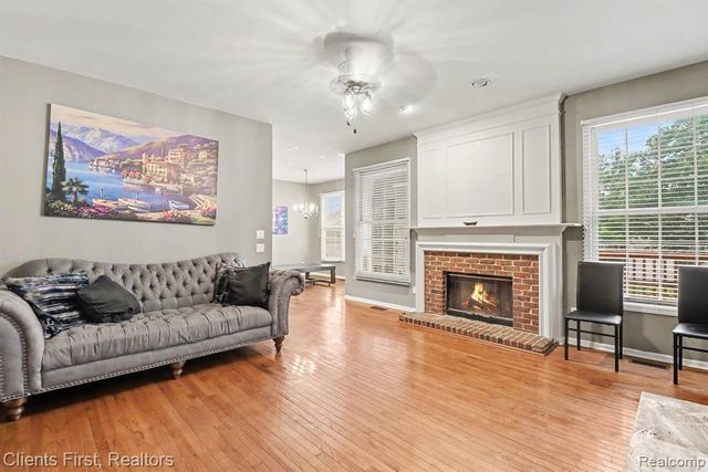 39489 Edgewater Drive, Northville, MI 48168