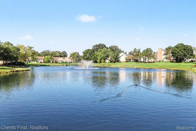 39489 Edgewater Drive, Northville, MI 48168