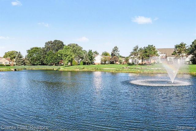 39489 Edgewater Drive, Northville, MI 48168