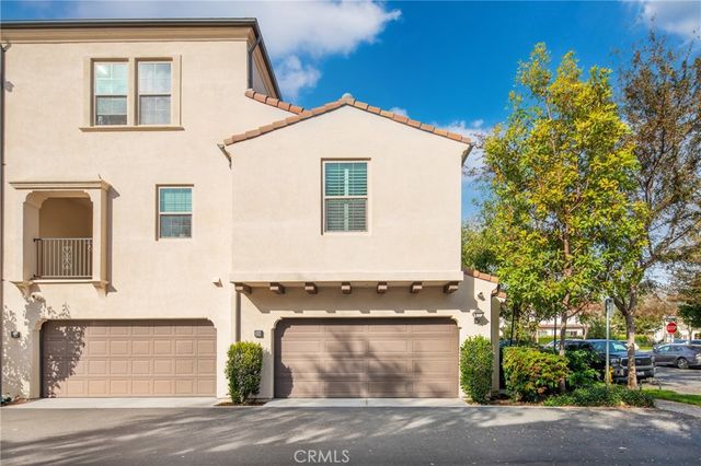 328 Floral View, Irvine, CA 92618