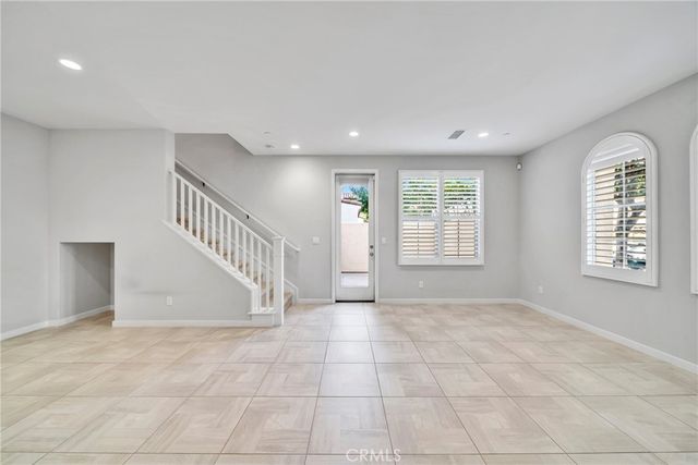 328 Floral View, Irvine, CA 92618