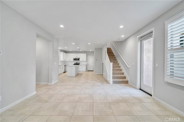 328 Floral View, Irvine, CA 92618