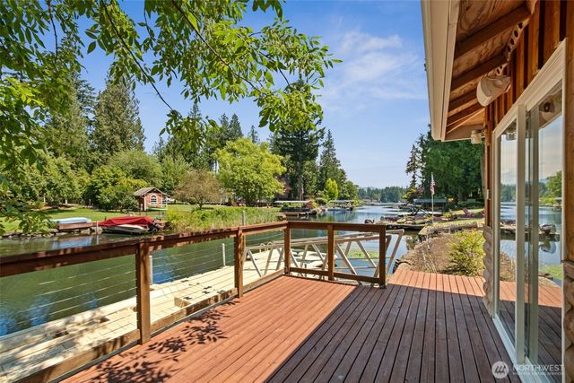 22430 SE 300th Street, Black Diamond, WA 98010