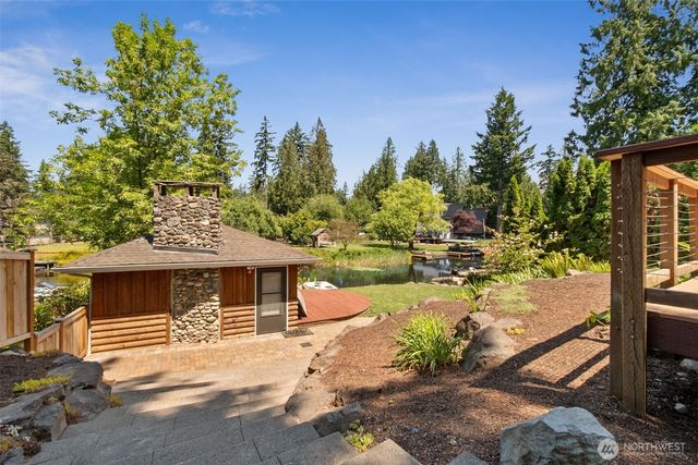 22430 SE 300th Street, Black Diamond, WA 98010