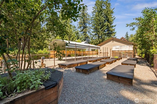 22430 SE 300th Street, Black Diamond, WA 98010