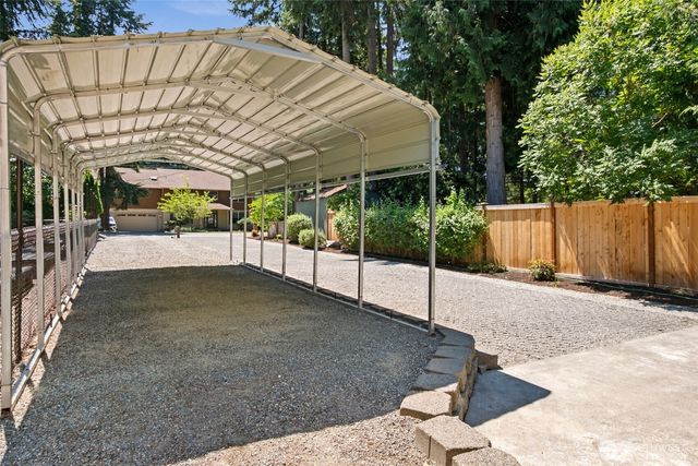 22430 SE 300th Street, Black Diamond, WA 98010