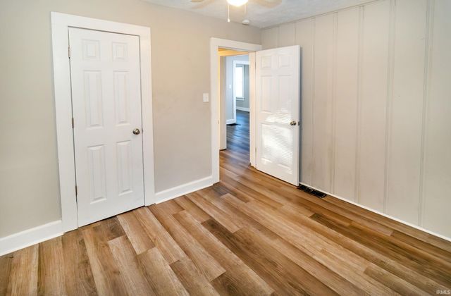 1159 Sweetser Avenue, Evansville, IN 47714