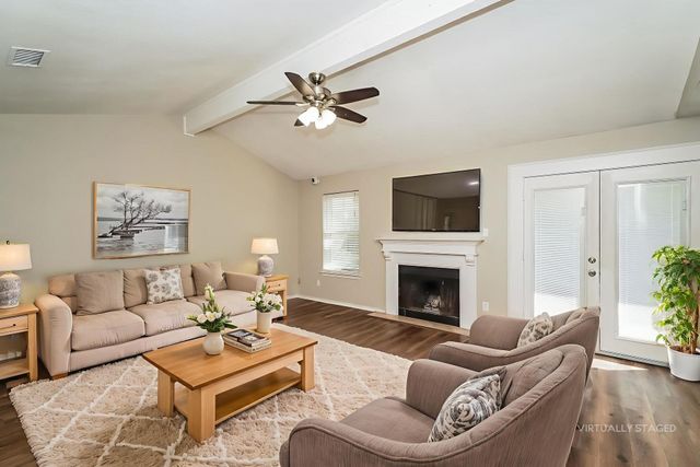 6104 Skylark Lane, Watauga, TX 76148