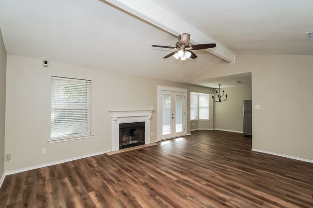 6104 Skylark Lane, Watauga, TX 76148