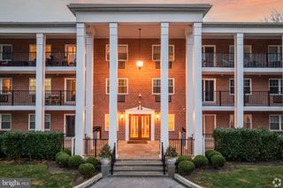 313 CREEK DR #225, Wayne, PA 19087