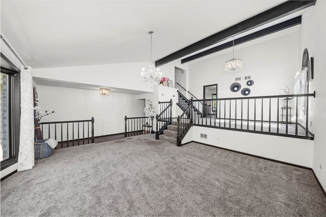 16933 RICHARDS Drive, Tinley Park, IL 60477