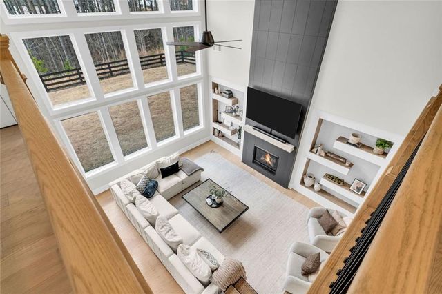 3018 Millpond Way, Woodstock, GA 30188