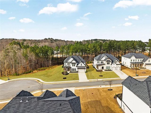 3018 Millpond Way, Woodstock, GA 30188