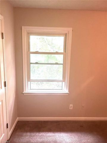 2330 Vandalia Road L, Greensboro, NC 27407