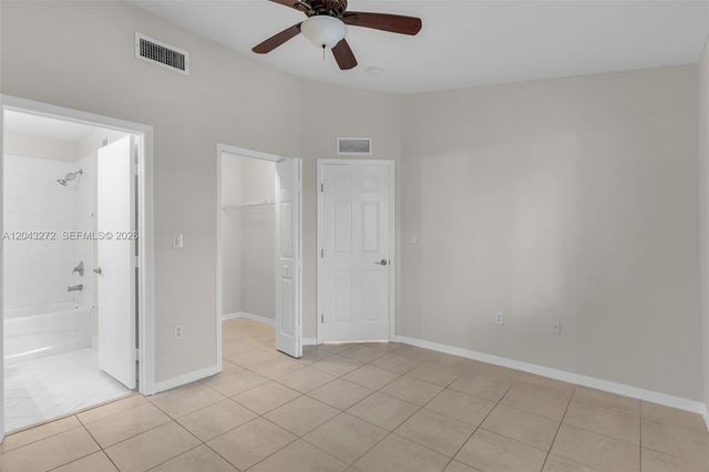 1241 SE 29th St 202-27, Homestead, FL 33035