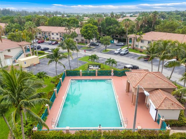 1241 SE 29th St 202-27, Homestead, FL 33035