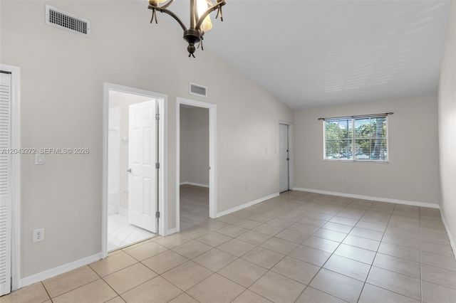 1241 SE 29th St 202-27, Homestead, FL 33035
