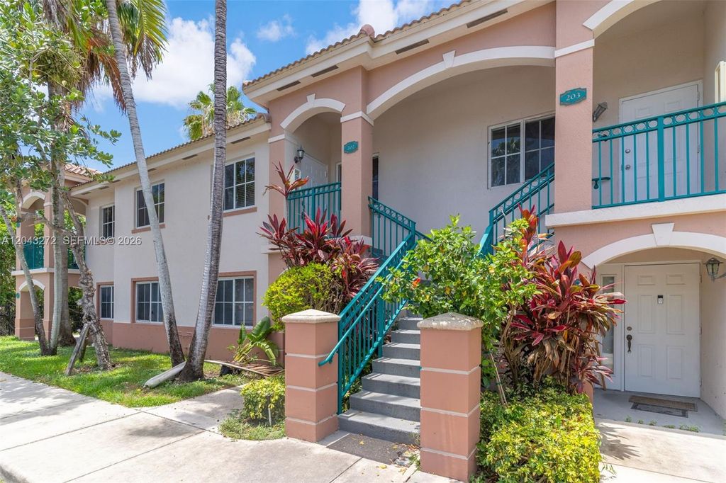 1241 SE 29th St 202-27, Homestead, FL 33035