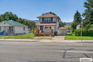 1005 S 4th Avenue, Pocatello, ID 83201