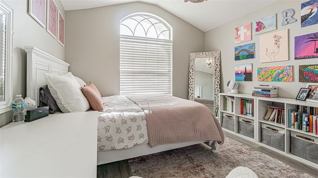 1123 BENSBROOKE DRIVE, Wesley Chapel, FL 33543