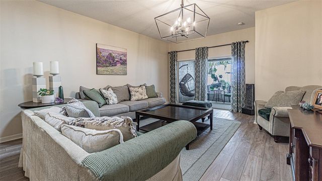 1123 BENSBROOKE DRIVE, Wesley Chapel, FL 33543