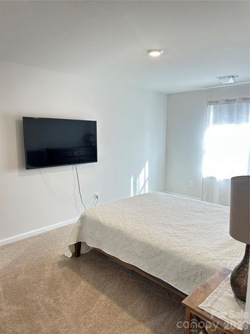 45 Benedict Lane, Weaverville, NC 28787