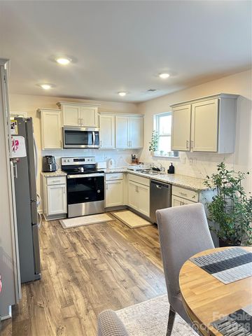 45 Benedict Lane, Weaverville, NC 28787