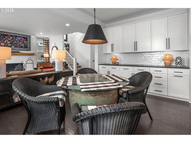9685 Sw 173RD Ave, Beaverton, OR 97007