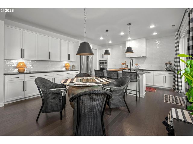 9685 Sw 173RD Ave, Beaverton, OR 97007