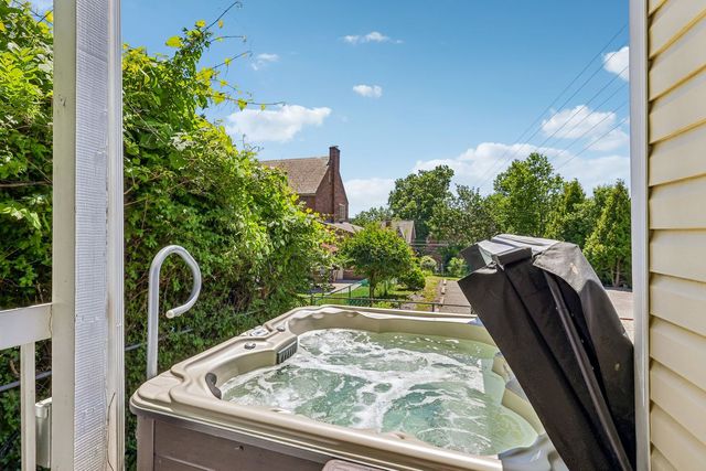 4111 Brownsville Rd Brownsville ROAD, Brentwood, PA 15227